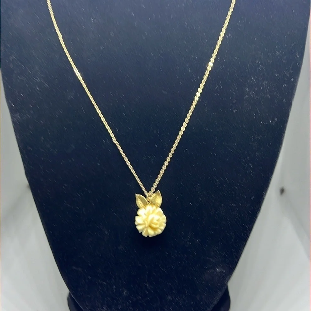 Vintage Krementz Rose Pendant Necklace - Picture 3 of 4